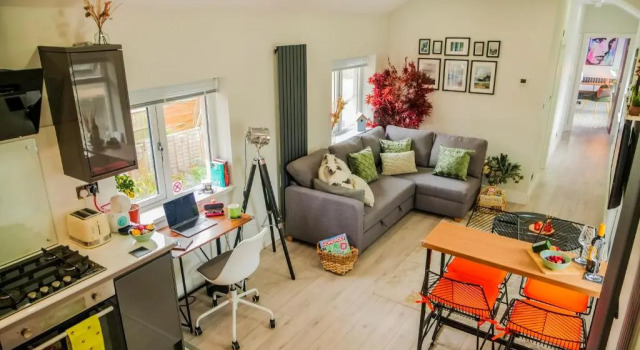 Апартаменты NEW Cosy & Secure - 2 Bed - Free WIFI - Modern & Functional
