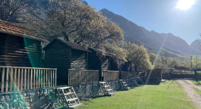 Bungalow Boga Alpine Resort