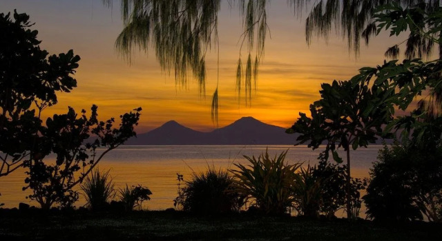 Walindi Plantation Resort, Book Ferieresort Resorthoteller i Kimbe, Ferieresort