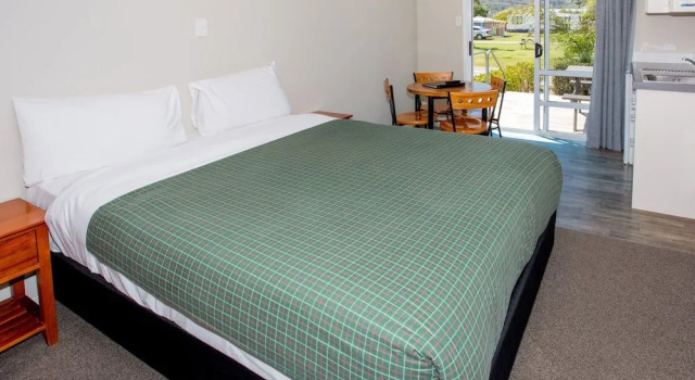 Tasman Holiday Parks – Beachaven