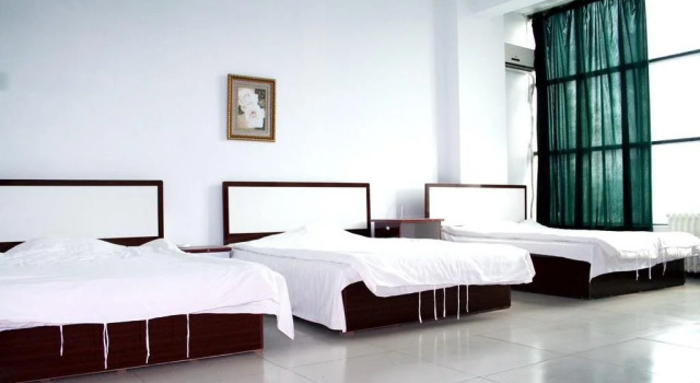 Taijin Hotel, Book Hotel Tangshan Hebei