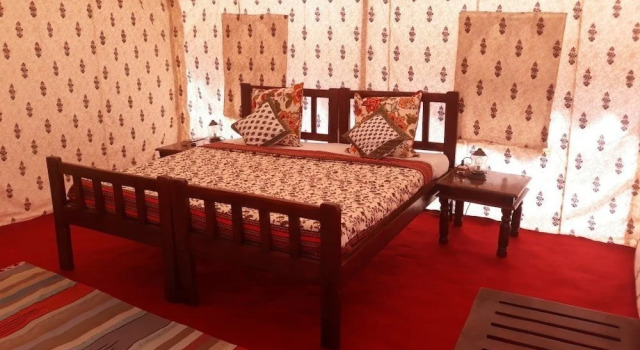 TSI Kumbh Mela Camp, Забронировать Кемпинг Отели Аллахабад с завтраком, Завтраки