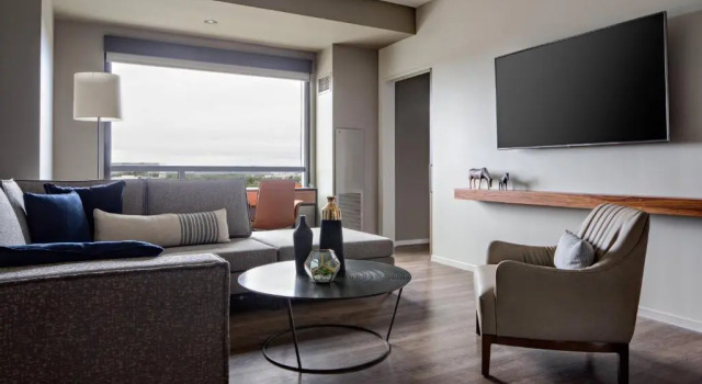 Двухместный клубный полулюкс c 1 комнатой Houston CityPlace Marriott at Springwoods Village