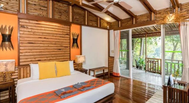 Двухместный номер Deluxe с видом на реку Home Phutoey River Kwai Hotspring & Nature Resort