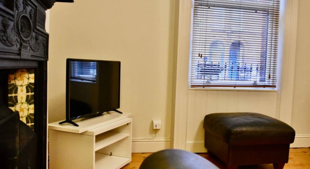 Newly Renovated 2 Bedroom Georgian House in Fairview, Забронировать Отель Дублин Каунти Дублин, рядом с Bram Stoker's Castle Dracula Experience