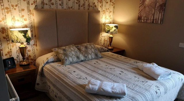 The Commercial Hotel, Varaa Hotelli Aboyne 