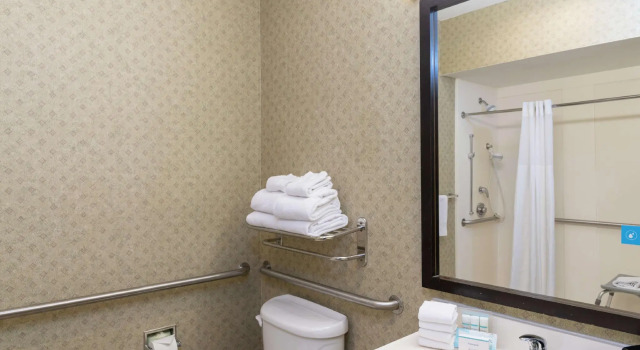 Двухместный номер Standard Hampton Inn & Suites Valparaiso