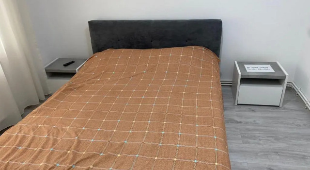 Alesandru apartament, Забронировать Апартаменты/квартира Отели Арджеш с парковкой, Парковка