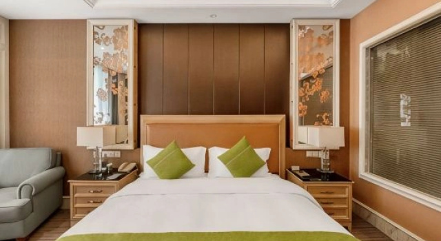 Двухместный номер Business Zhongsu Shipu Hotel