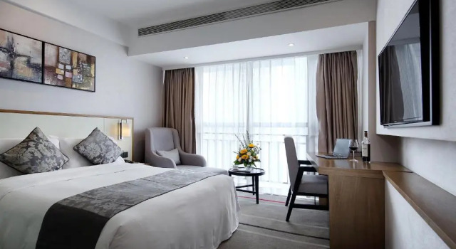 Двухместный номер Standard Shenzhen Hongdu Hotel