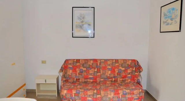 Modern Studio Apartment With Seaview Balcony, Prenota Appartamento Hotel a Veneto con parcheggio, Parcheggio