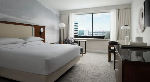 Двухместный номер Standard с видом на гавань Marriott Long Beach Downtown