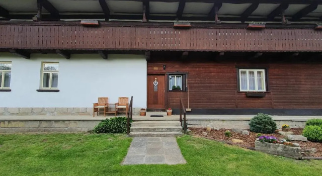 Chalupa Vesec, Book Feriehus Sommerhuse i Liberec Region, Hytte