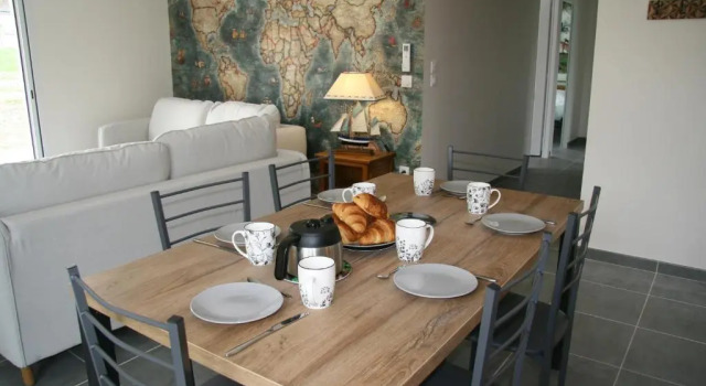 Le Domaine de Louise, Book Hotel Seigy 