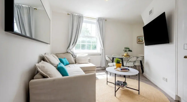 Modern London stay near Nothing Hill, Забронировать Апартаменты/квартира Лондон Большой Лондон, рядом с Ладброк Гров