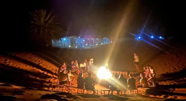 Tenda Enjoy Moda Camp Merzouga tours- Camel sunset sunrise Quad Sunboarding ATV