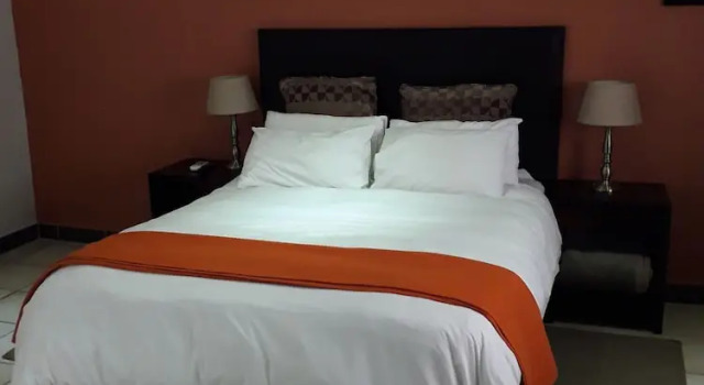 Номер Deluxe Coyotes Hotel and Conference Centre