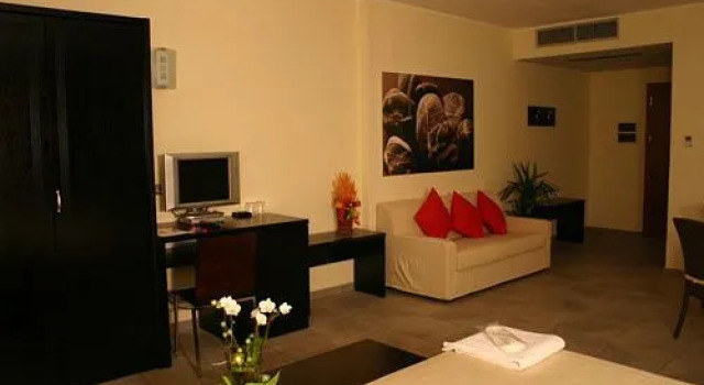 Le Sorgenti, Buchen Sie Hotel 4-Sterne-Hotels in Majella, 4*
