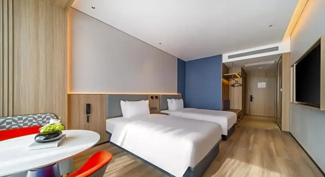 Двухместный номер Standard Holiday Inn Express Hangzhou Airport by IHG