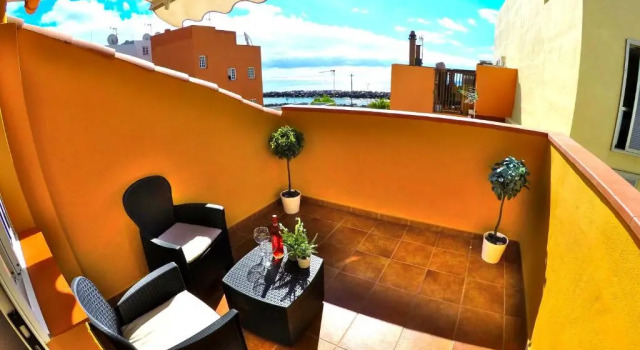 Апартаменты с видом на море Apartamentos Ester