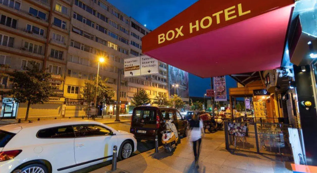 Istanbul Box Hotel