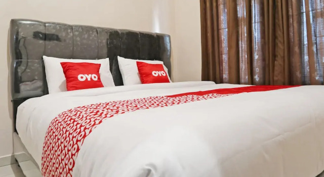Номер Deluxe OYO 2192 D'ostha HomeStay Syariah
