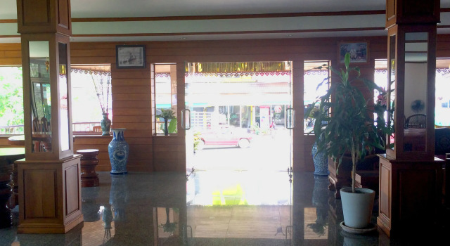 Baan Rom Mai