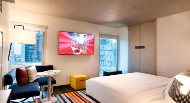 Номер Standard Aloft by Marriott Chicago Mag Mile