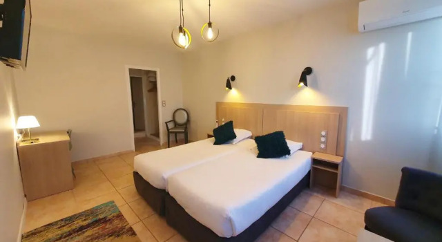 Семейный номер Standard Hôtel La Grande Conque