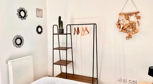 Villa 2 chambres Netflix - Wifi - Parking - Terasse, Book Villa Sommerhuse i Charente, Hytte