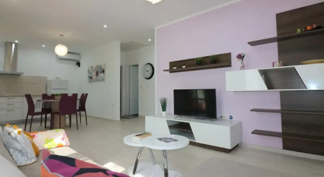 Contemporary Bungalow in Porec With Swimming Pool