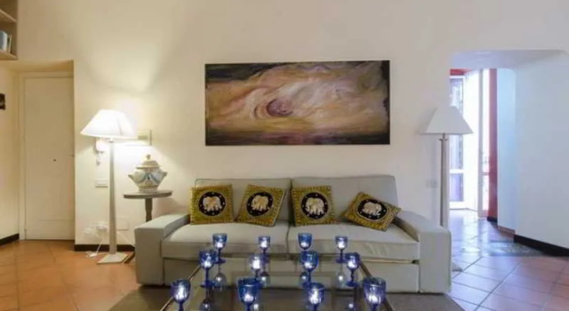 Imperial Fora Spacious Apartment, Забронировать Апартаменты/квартира Рим Лацио, рядом с Piazza della Madonna dei Monti