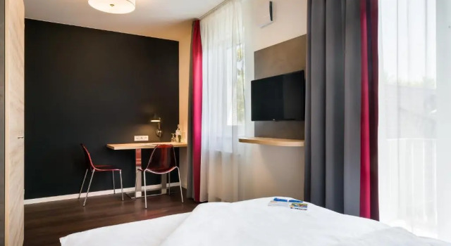 Двухместный номер Standard Signature East Hotel Apartment