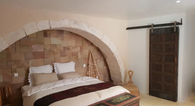 Gite A.M Hoche, Rezerwuj Hotel Lançon-Provence Marsylia