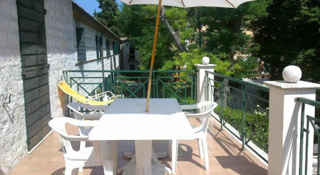 Апартаменты с 2 комнатами с балконом Valcastagno Relais & Residence