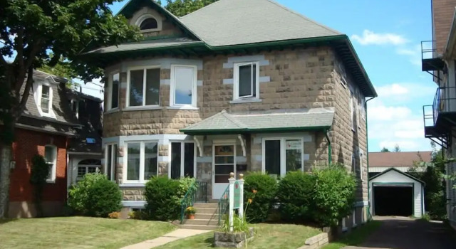 Downtown Bed And Breakfast