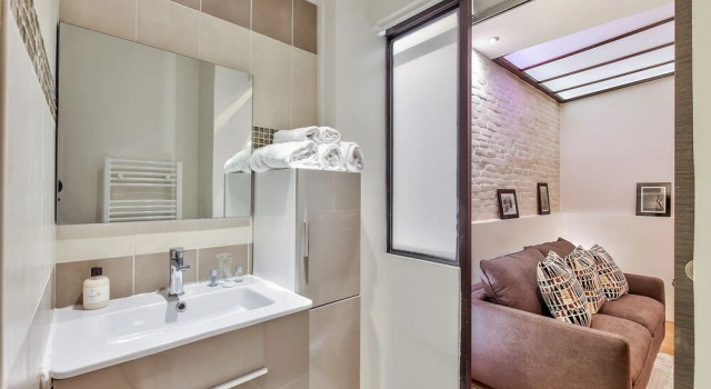 22 - Atelier Paris Grands Boulevards, Забронировать Отель Париж Иль-де-Франс, рядом с Станция метро Rambuteau