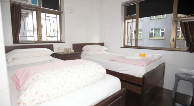Трёхместный семейный номер Standard Hollywood guesthouse