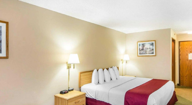 Номер Standard Baymont by Wyndham Blackwell I-35