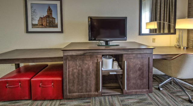 Четырёхместный номер Standard Hampton Inn Newberry Opera House