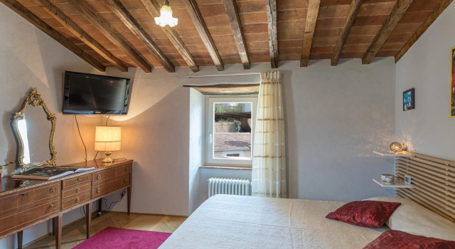 IL NIDO 2&2, Emma Villas, Buchen Sie Hotel Staggiano Toskana