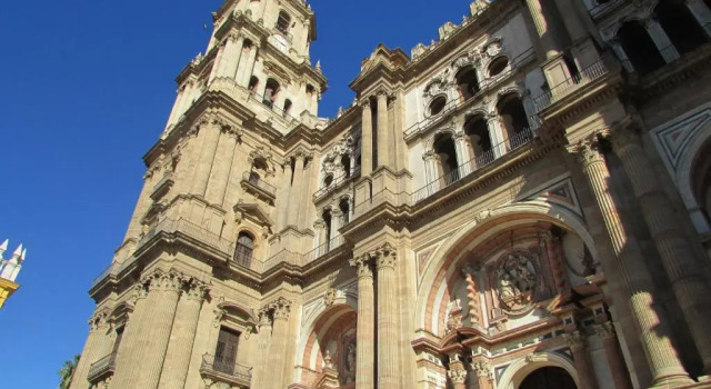 INMálaga Granada 2, Забронировать Отель Малага - центр Малага, рядом с Музей Кармен Тиссен