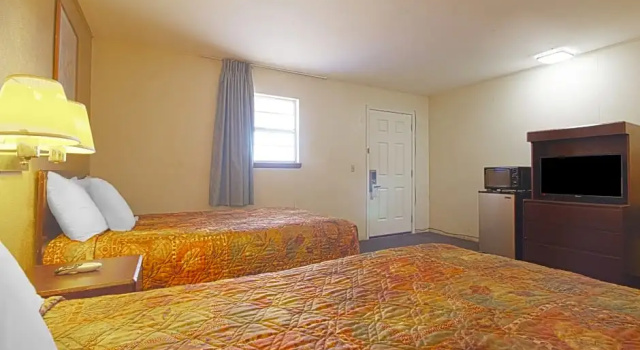 Четырёхместный номер Standard OYO Hotel Waurika OK US-70 near Wichita Falls
