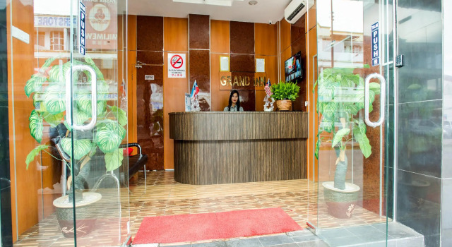 OYO 89712 Grand Inn, Boek Hotel Goedkope hotels in Borneo