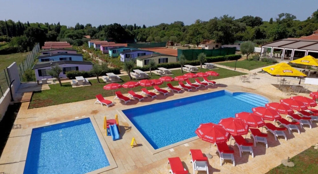 Flores Mobile Home, Забронировать Отель Отели Ровинь с бассейном, рядом с Rovinj Market, Бассейн