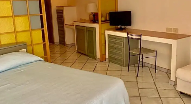 Полулюкс Green Park Hotel