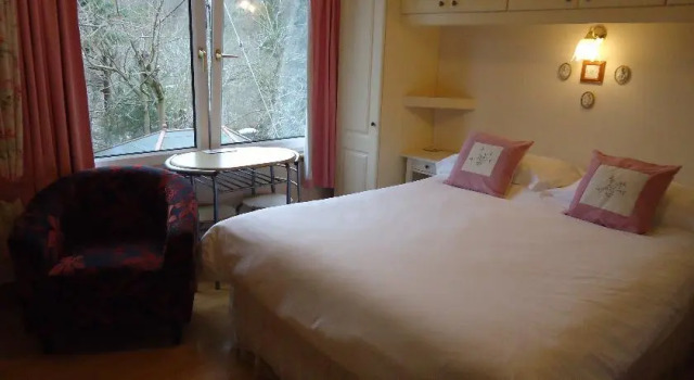 Shocarjen House B & B, Prenota Locanda Mini-hotel a Scozia, Locanda
