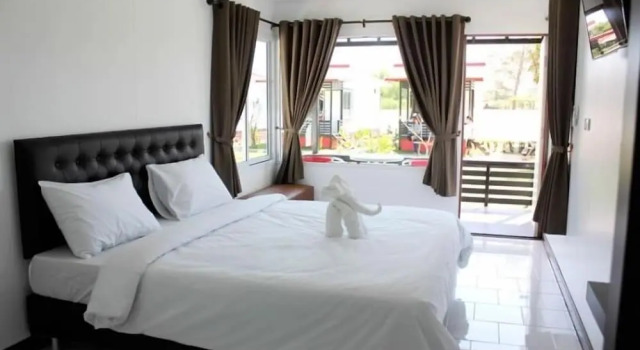 Номер Standard с балконом и с видом на бассейн Cape Go Resort