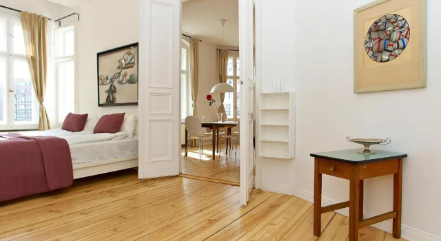 Apartment Prenzlauer Allee, Varaa Huoneisto Berliini Saksa, lähellä Helmholtzplatz