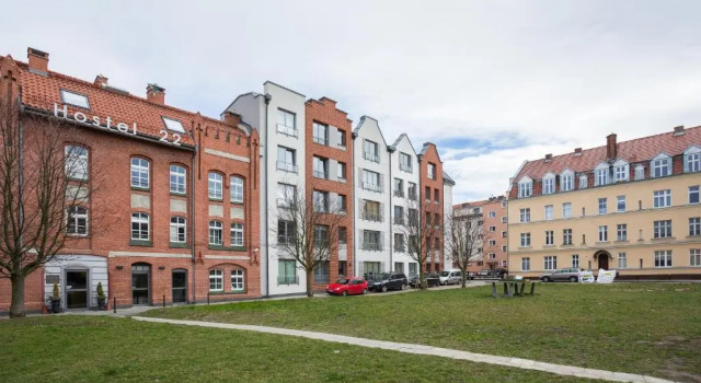 Spacious Sunny Apartment in Oldtown, Varaa Huoneisto Hotellit Pommeri pysäköinnillä, Pysäköinti